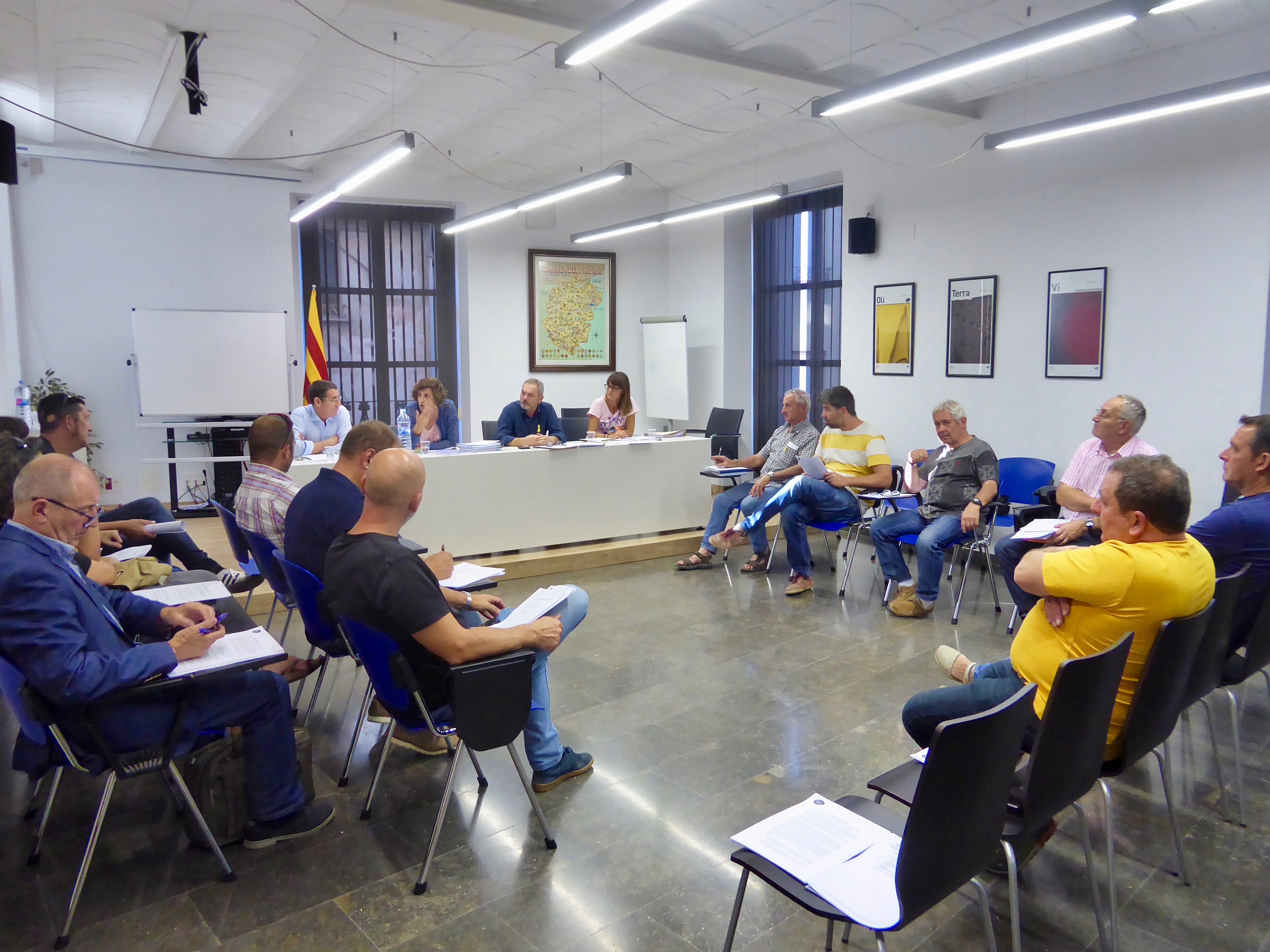 Foto Consell alcaldes.jpg Foto Consell alcaldes.jpg