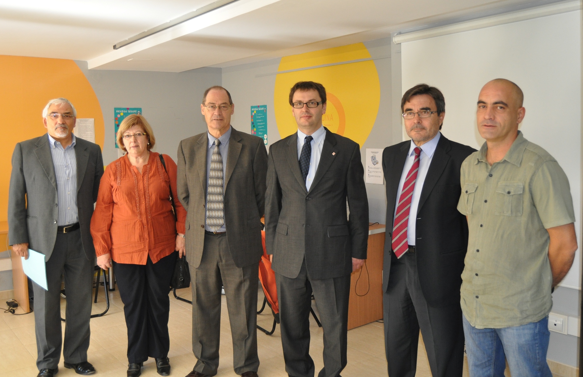 Foto3.jpg Foto3.jpg