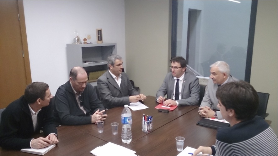VisitaJoventut.jpg VisitaJoventut.jpg